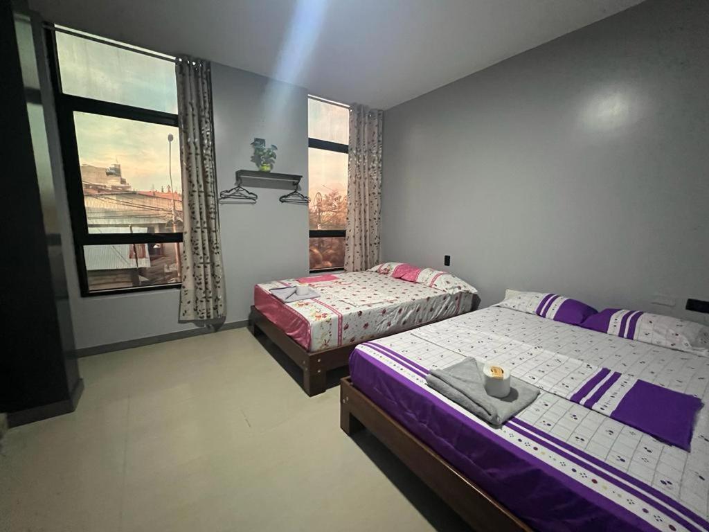 Adrian'S Hotel Пукалпа Екстериор снимка